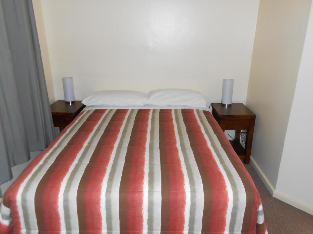 Acacia Ridge Motor Inn Port Augusta Room photo